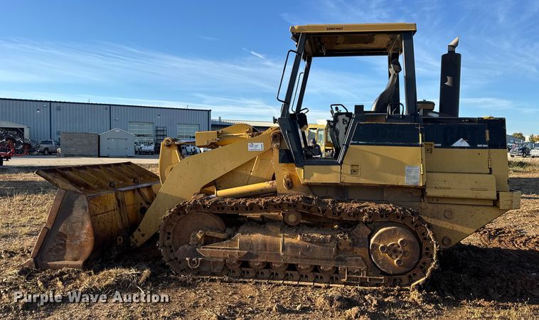 image for item DW6661 1998 Caterpillar 953C track loader