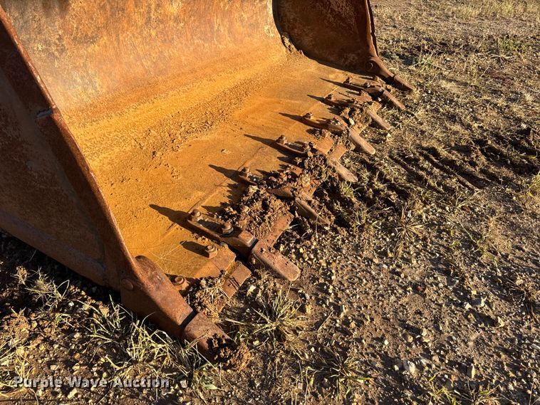 image for item DW6661 1998 Caterpillar 953C track loader