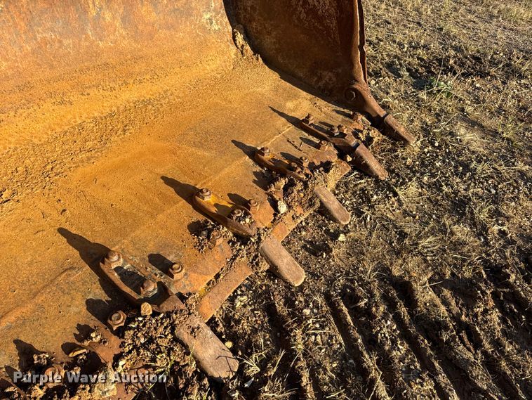 image for item DW6661 1998 Caterpillar 953C track loader