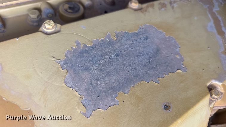 image for item DW6661 1998 Caterpillar 953C track loader