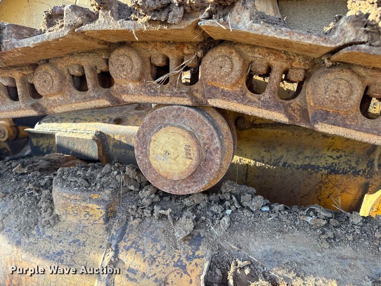 image for item DW6661 1998 Caterpillar 953C track loader