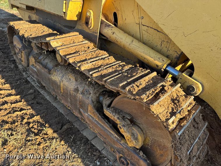 image for item DW6661 1998 Caterpillar 953C track loader