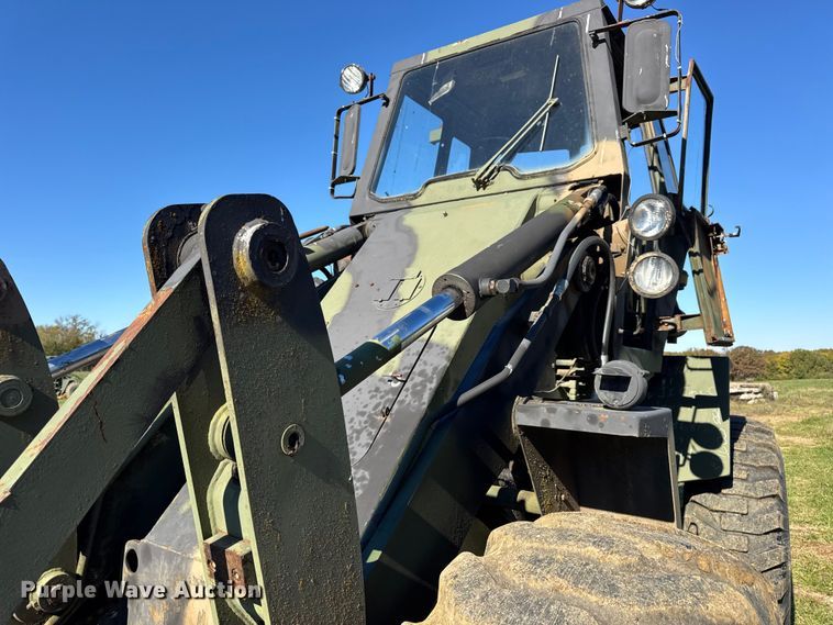 image for item DW6665 1984 Case MW24C wheel loader