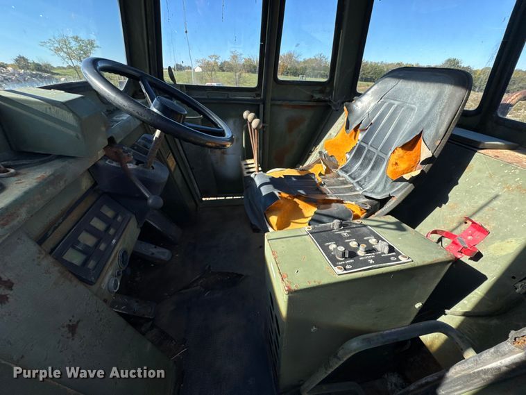 image for item DW6665 1984 Case MW24C wheel loader