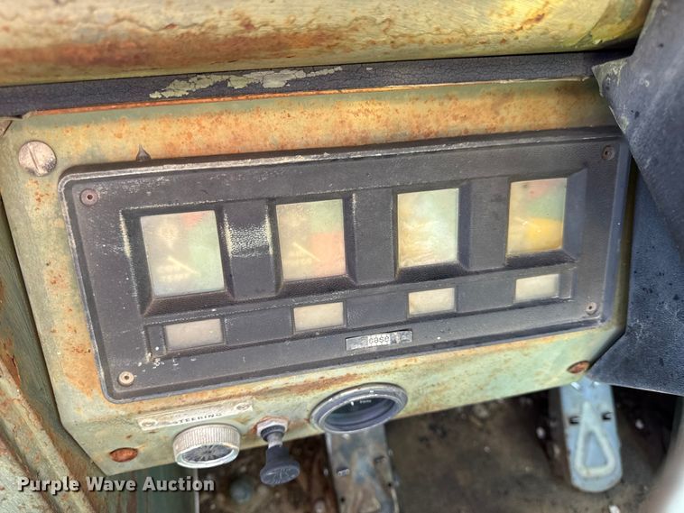 image for item DW6665 1984 Case MW24C wheel loader