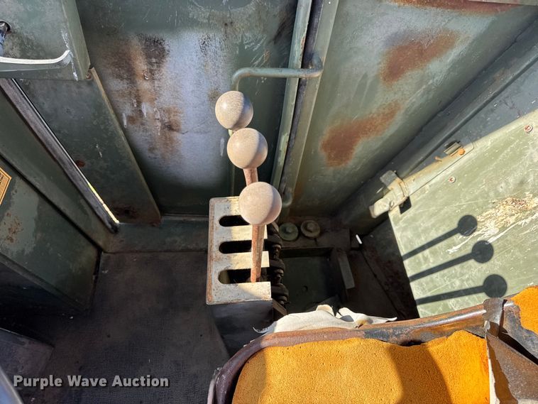 image for item DW6665 1984 Case MW24C wheel loader