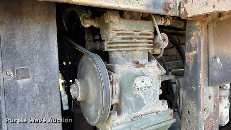 image for item DW6665 1984 Case MW24C wheel loader