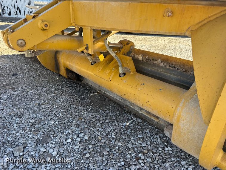 image for item DW6666 2009 Caterpillar 140M motor grader