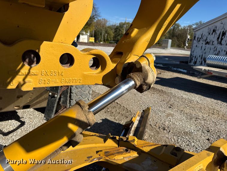 image for item DW6666 2009 Caterpillar 140M motor grader