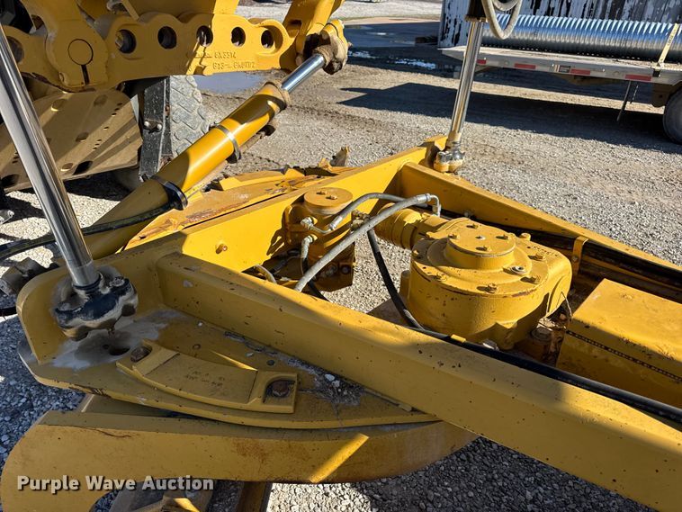 image for item DW6666 2009 Caterpillar 140M motor grader