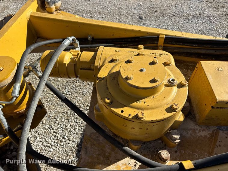 image for item DW6666 2009 Caterpillar 140M motor grader