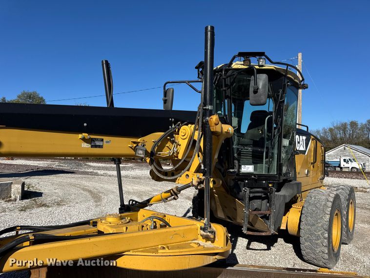 image for item DW6666 2009 Caterpillar 140M motor grader