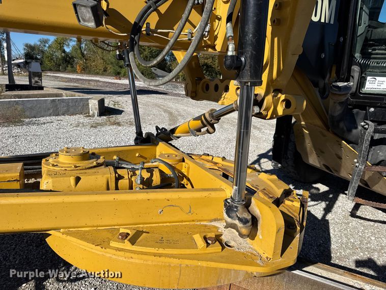 image for item DW6666 2009 Caterpillar 140M motor grader