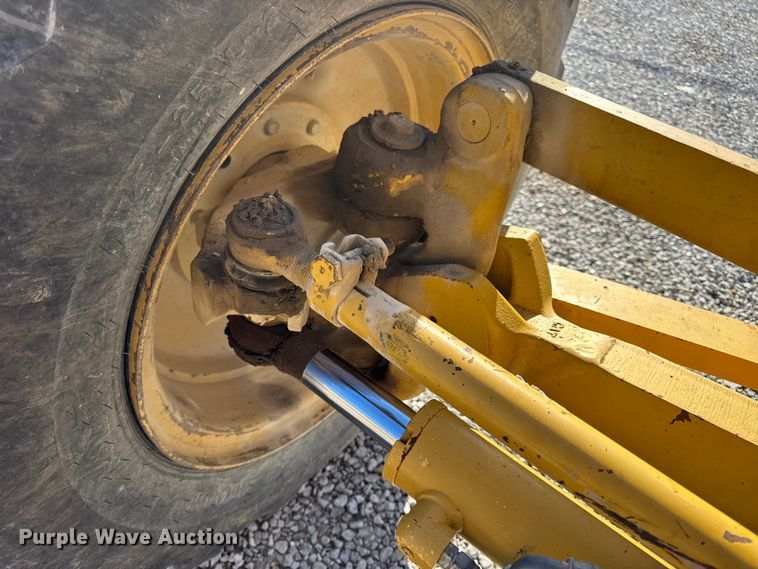 image for item DW6666 2009 Caterpillar 140M motor grader