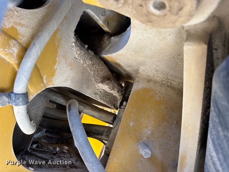 image for item DW6666 2009 Caterpillar 140M motor grader