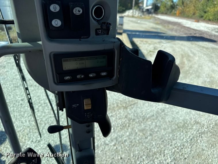 image for item DW6666 2009 Caterpillar 140M motor grader