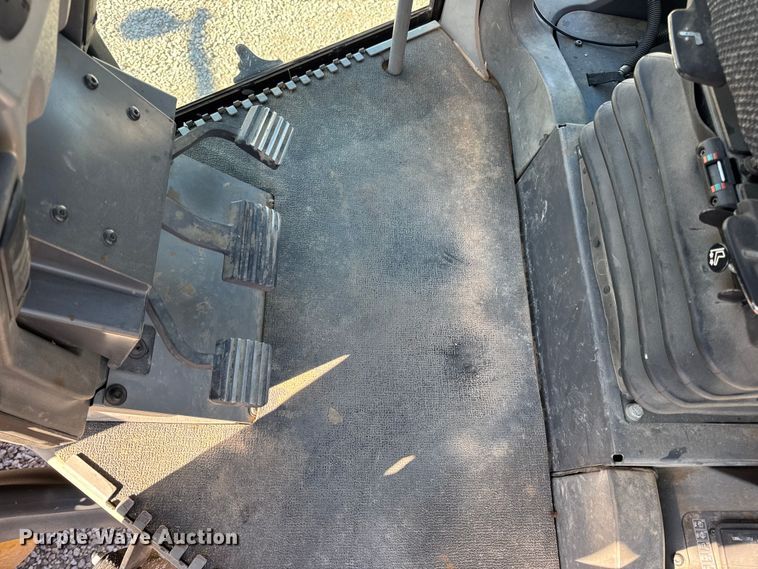 image for item DW6666 2009 Caterpillar 140M motor grader