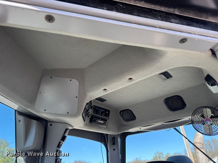 image for item DW6666 2009 Caterpillar 140M motor grader