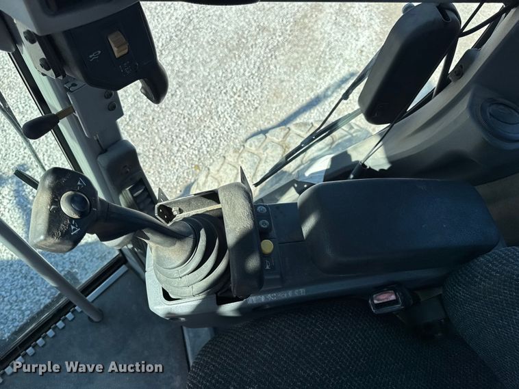 image for item DW6666 2009 Caterpillar 140M motor grader