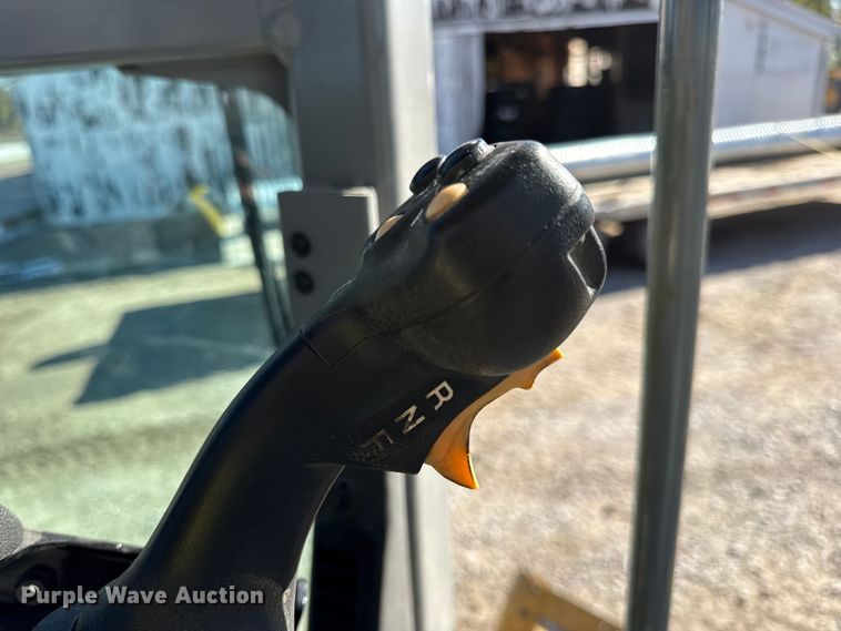 image for item DW6666 2009 Caterpillar 140M motor grader