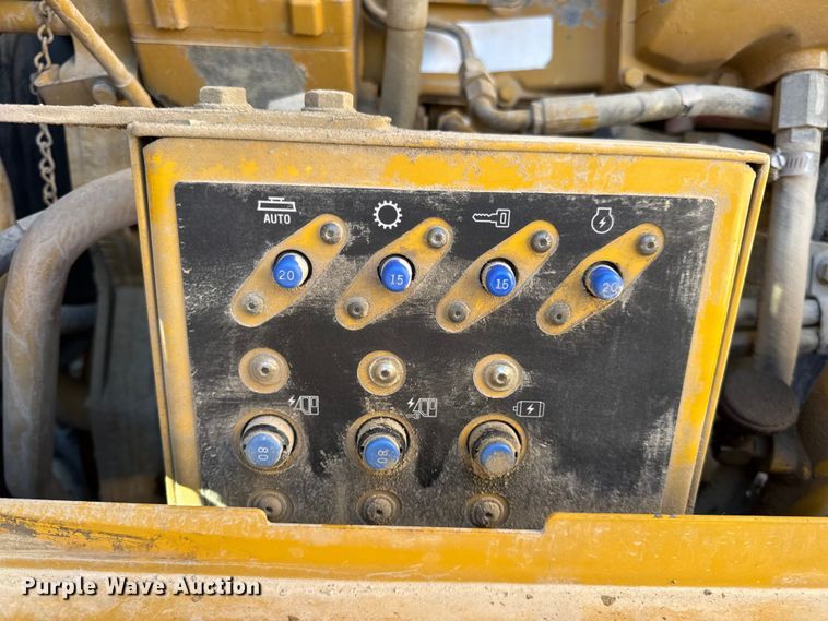 image for item DW6666 2009 Caterpillar 140M motor grader