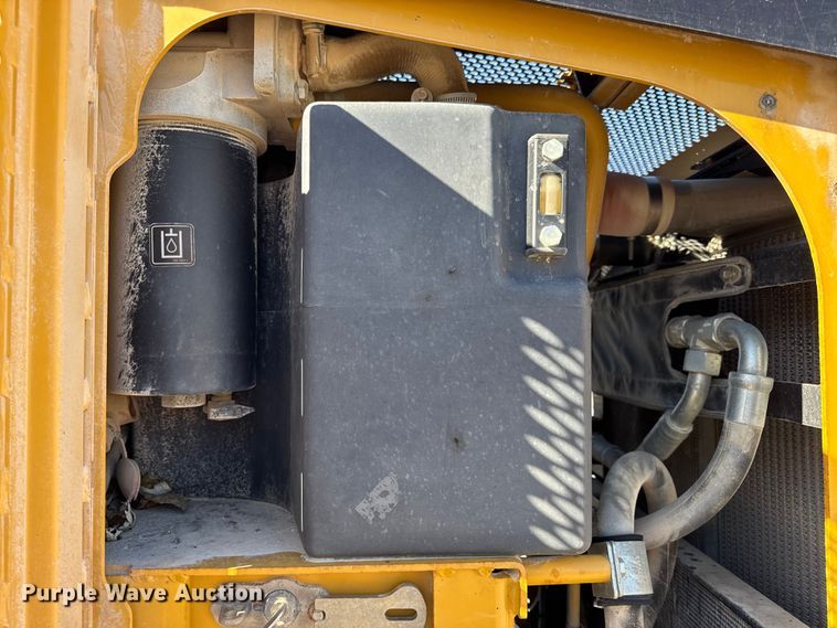 image for item DW6666 2009 Caterpillar 140M motor grader