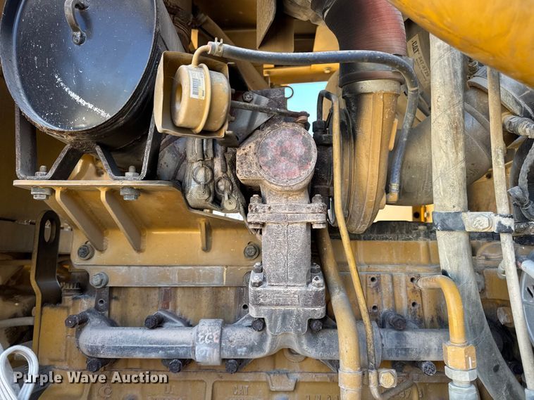 image for item DW6666 2009 Caterpillar 140M motor grader