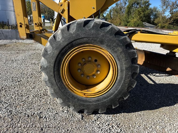 image for item DW6666 2009 Caterpillar 140M motor grader