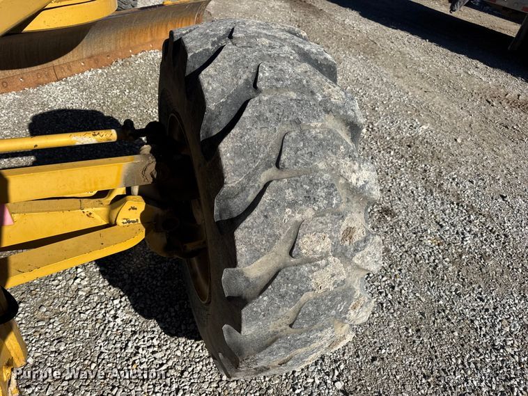 image for item DW6666 2009 Caterpillar 140M motor grader