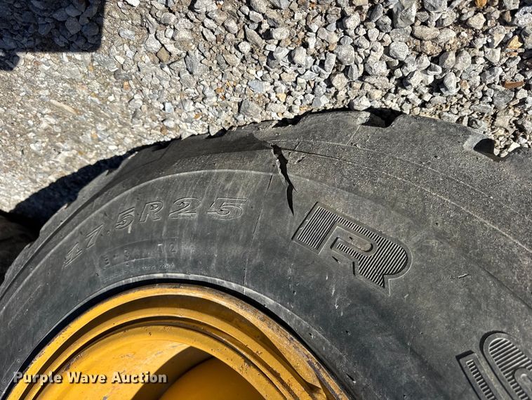 image for item DW6666 2009 Caterpillar 140M motor grader