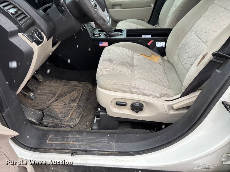 image for item DW7252 2011 Ford Explorer SUV