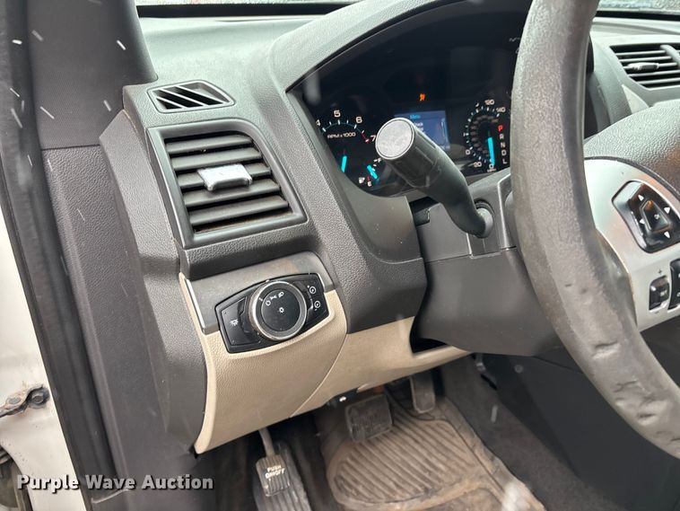 image for item DW7252 2011 Ford Explorer SUV