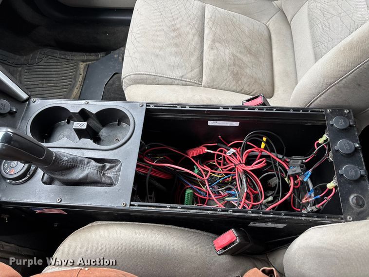 image for item DW7252 2011 Ford Explorer SUV