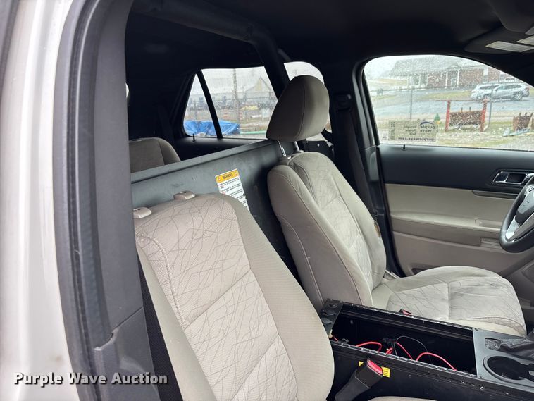 image for item DW7252 2011 Ford Explorer SUV