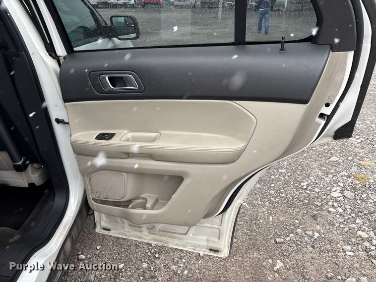 image for item DW7252 2011 Ford Explorer SUV