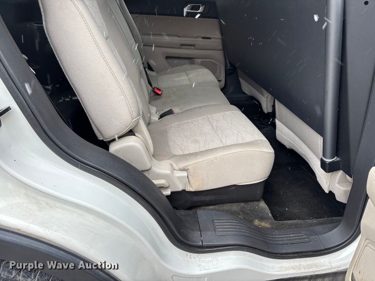 image for item DW7252 2011 Ford Explorer SUV