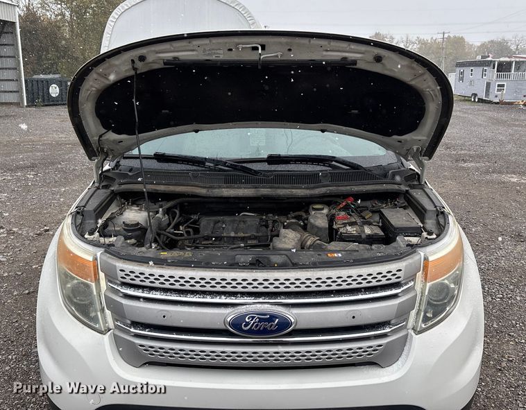 image for item DW7252 2011 Ford Explorer SUV