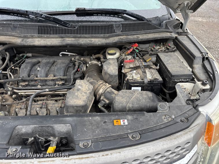 image for item DW7252 2011 Ford Explorer SUV