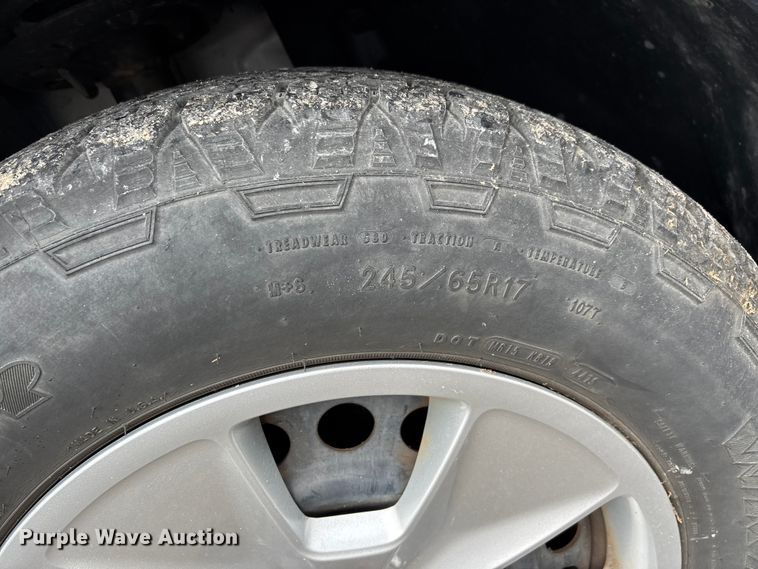 image for item DW7252 2011 Ford Explorer SUV