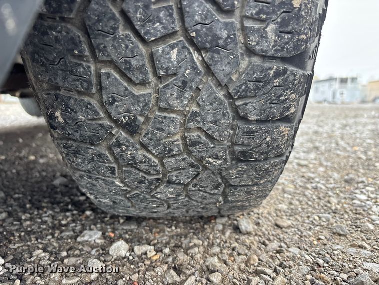 image for item DW7252 2011 Ford Explorer SUV