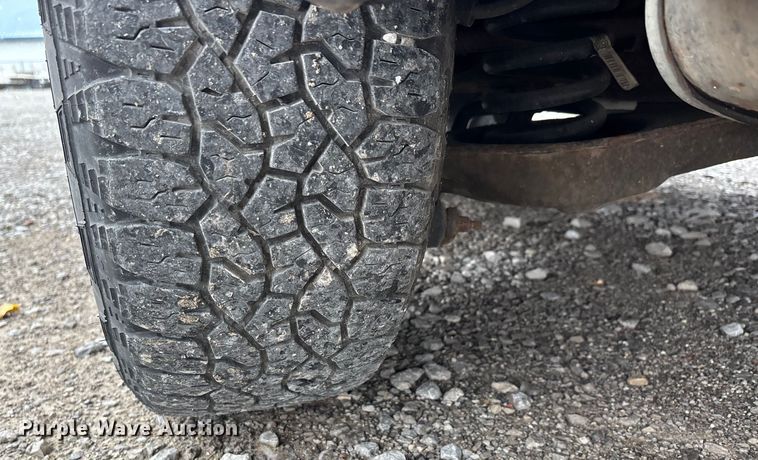 image for item DW7252 2011 Ford Explorer SUV