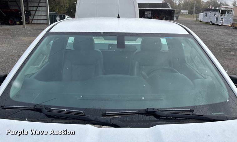 image for item DW7253 2015 Chevrolet Silverado 2500HD utility bed pickup truck