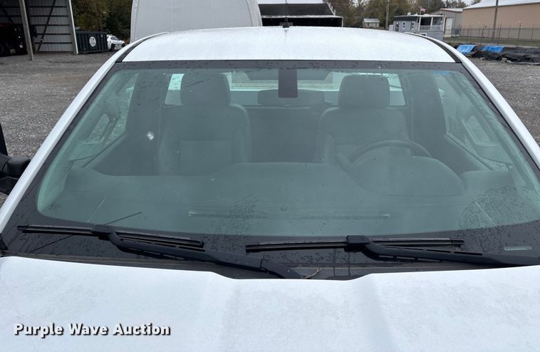 image for item DW7255 2015 Chevrolet Silverado 2500HD utility bed pickup truck