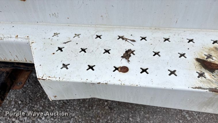 image for item DW7255 2015 Chevrolet Silverado 2500HD utility bed pickup truck