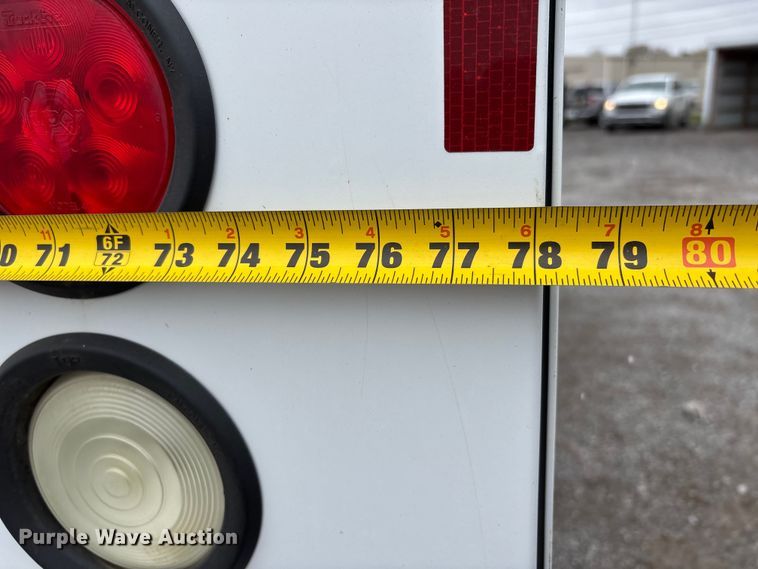 image for item DW7255 2015 Chevrolet Silverado 2500HD utility bed pickup truck