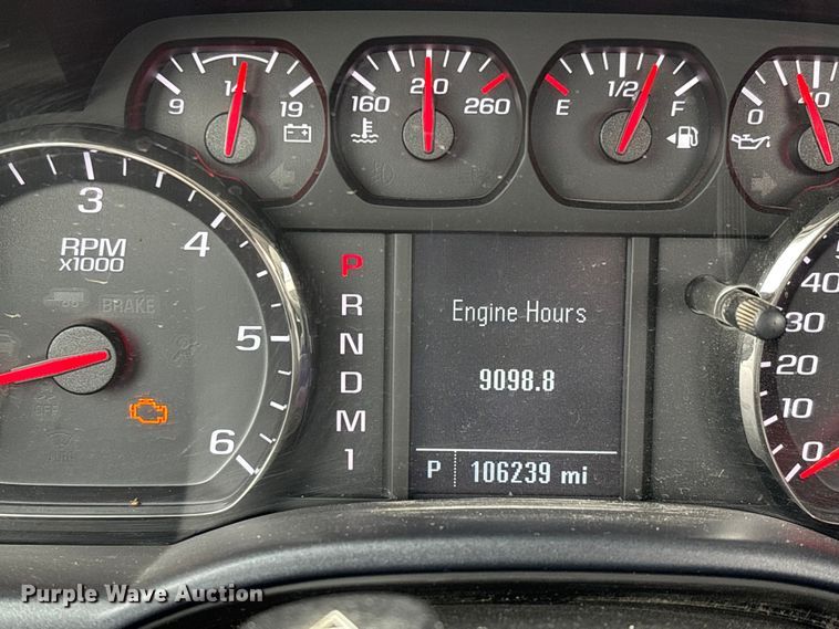 image for item DW7255 2015 Chevrolet Silverado 2500HD utility bed pickup truck