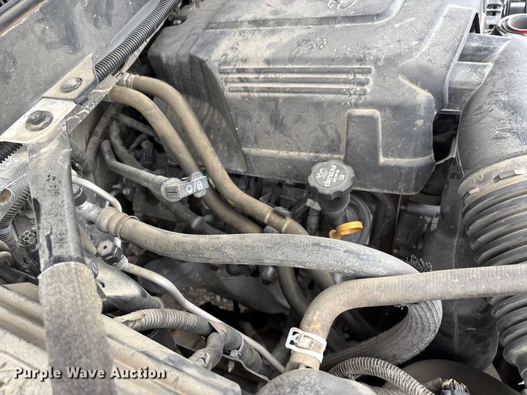 image for item DW7255 2015 Chevrolet Silverado 2500HD utility bed pickup truck