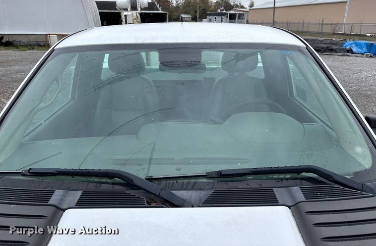 image for item DW7256 2014 Chevrolet Silverado 2500HD utility bed pickup truck