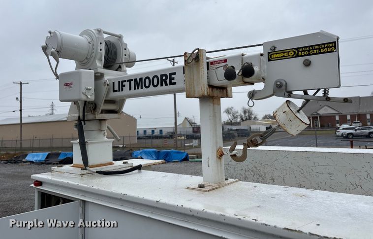 image for item DW7256 2014 Chevrolet Silverado 2500HD utility bed pickup truck