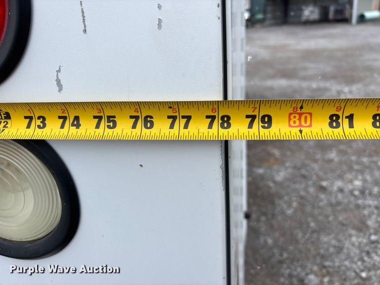 image for item DW7256 2014 Chevrolet Silverado 2500HD utility bed pickup truck